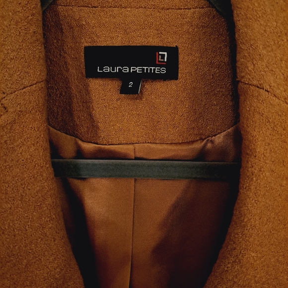 ⭐️Mustard yellow blazer woven look with buttons - Picture 3 of 4